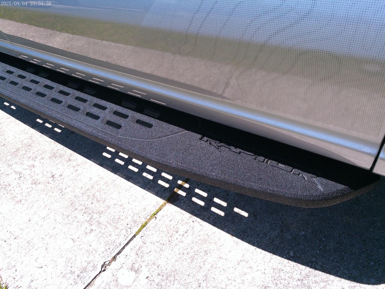 Ford F-150 Raptor SuperCrew 4WD 2023