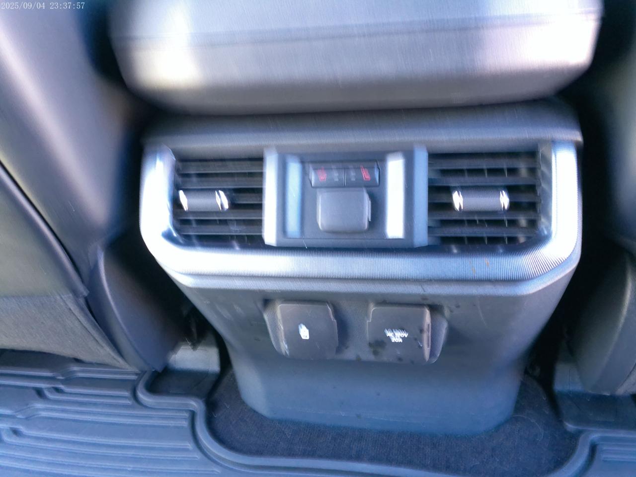 Ford F-150 Raptor SuperCrew 4WD 2023