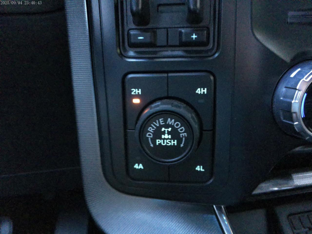 Ford F-150 Raptor SuperCrew 4WD 2023