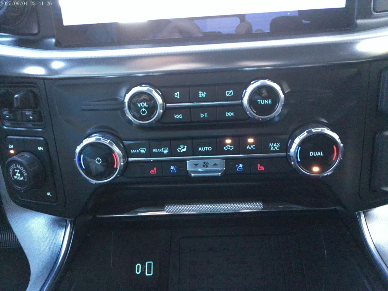 Ford F-150 Raptor SuperCrew 4WD 2023