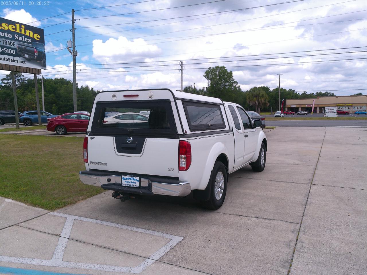 Nissan Frontier SV King Cab I4 5AT 2WD 2015
