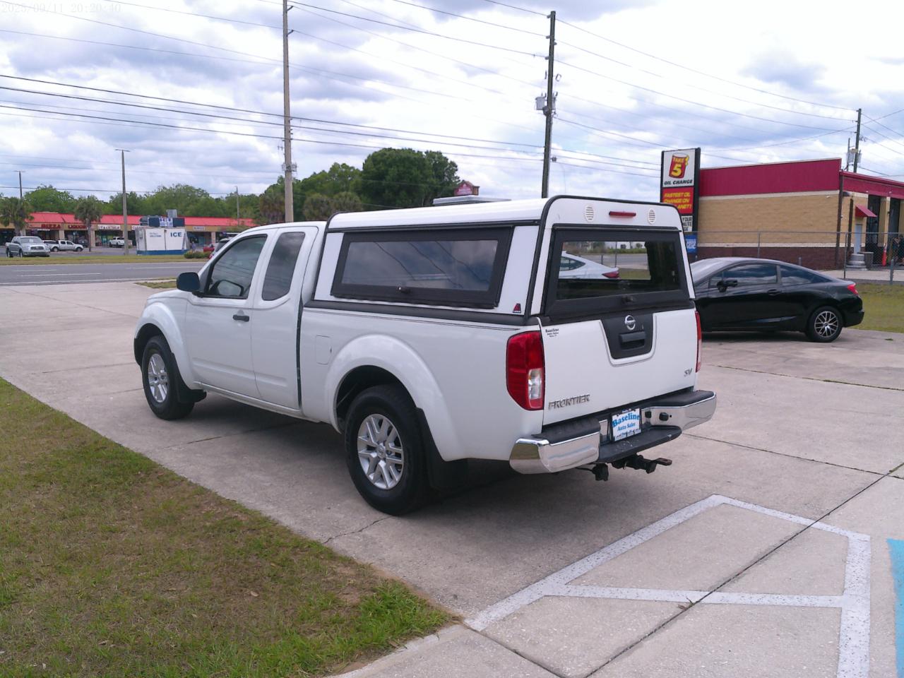 Nissan Frontier SV King Cab I4 5AT 2WD 2015