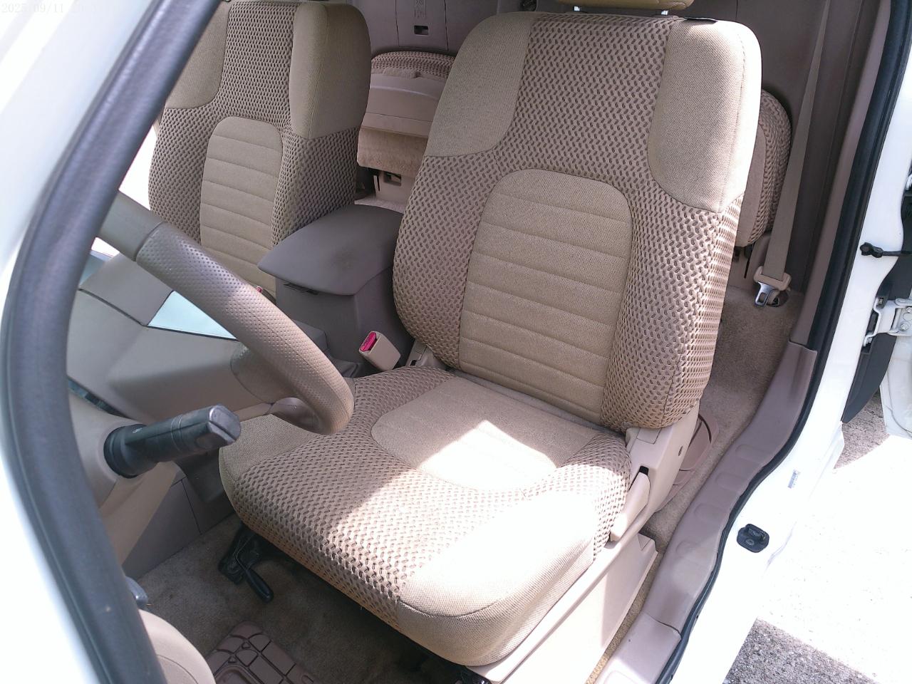 Nissan Frontier SV King Cab I4 5AT 2WD 2015