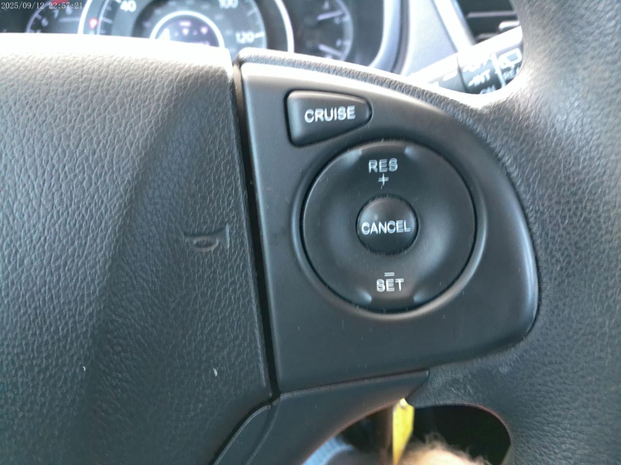 Honda CR-V LX 2WD 5-Speed AT 2014