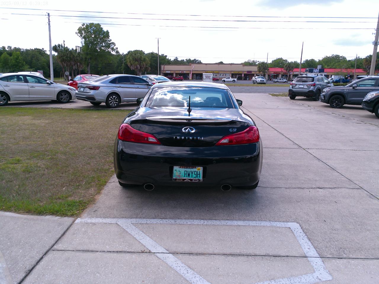 Infiniti G Convertible Base 2010