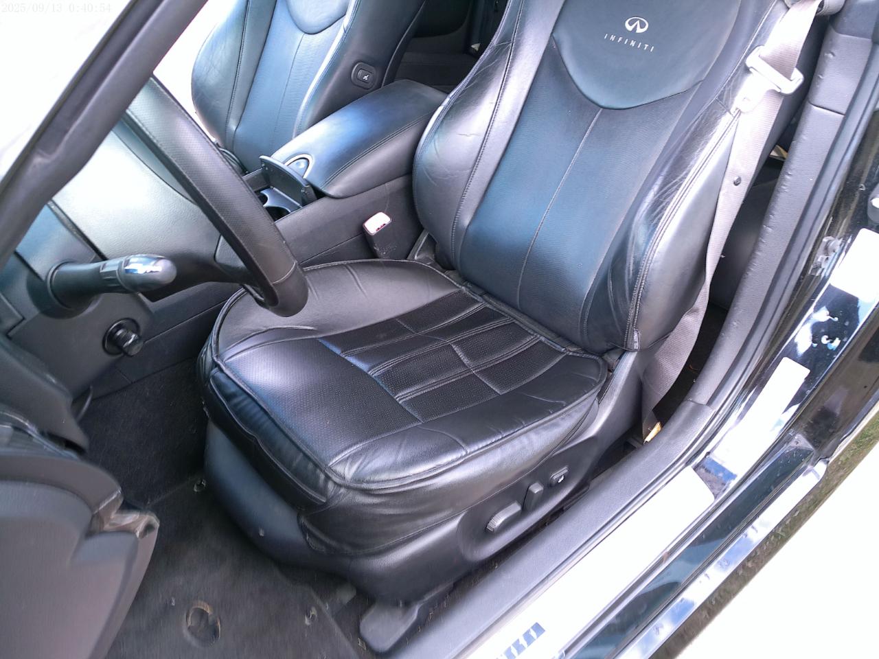 Infiniti G Convertible Base 2010