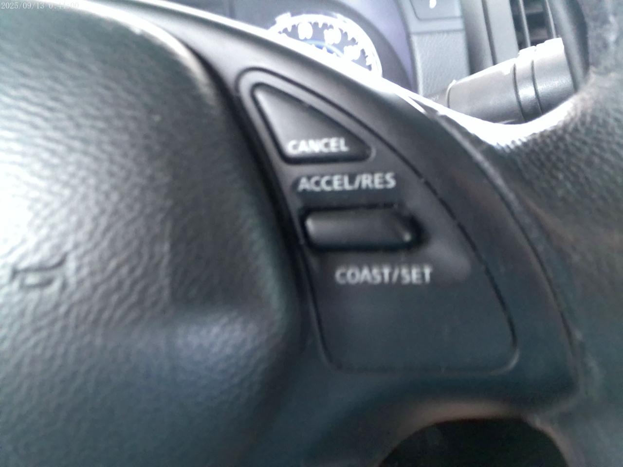 Infiniti G Convertible Base 2010