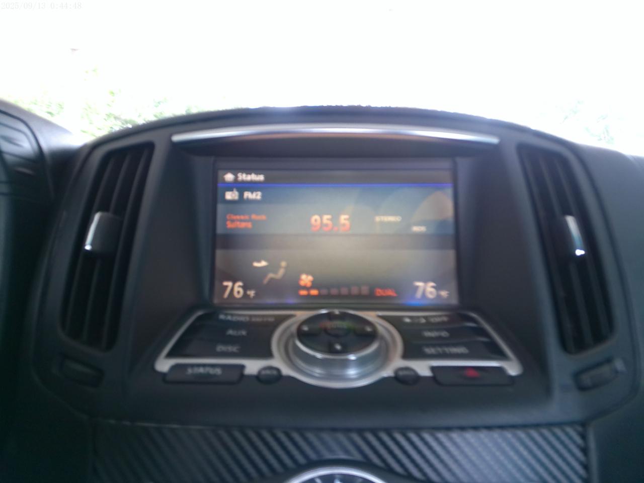 Infiniti G Convertible Base 2010