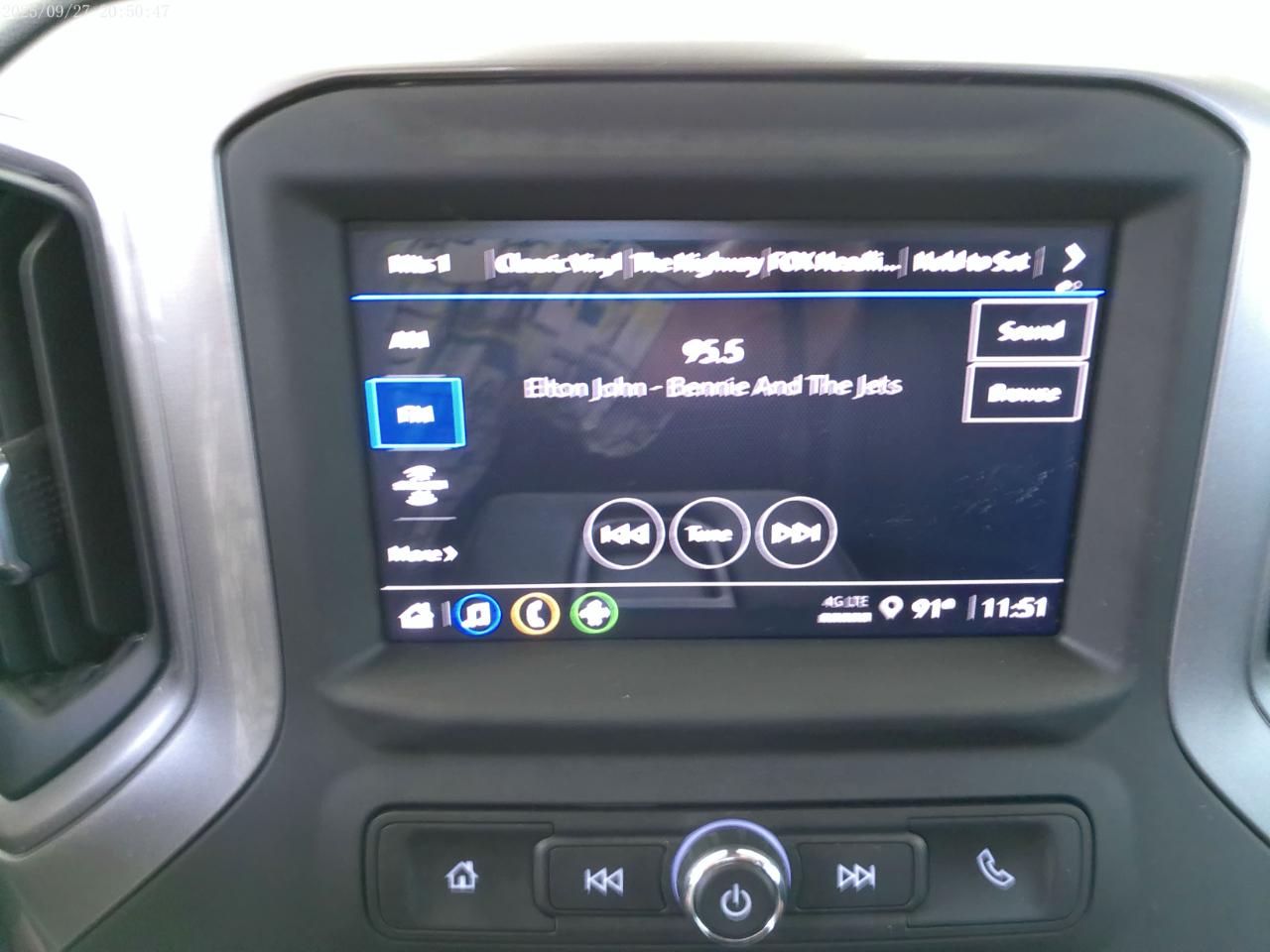 Chevrolet Silverado 1500 Custom Crew Cab 2WD 2025
