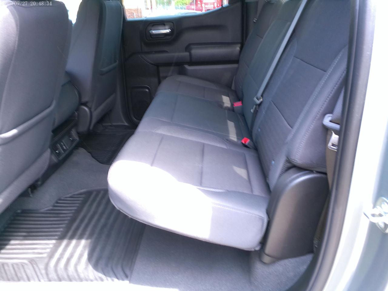 Chevrolet Silverado 1500 Custom Crew Cab 2WD 2025