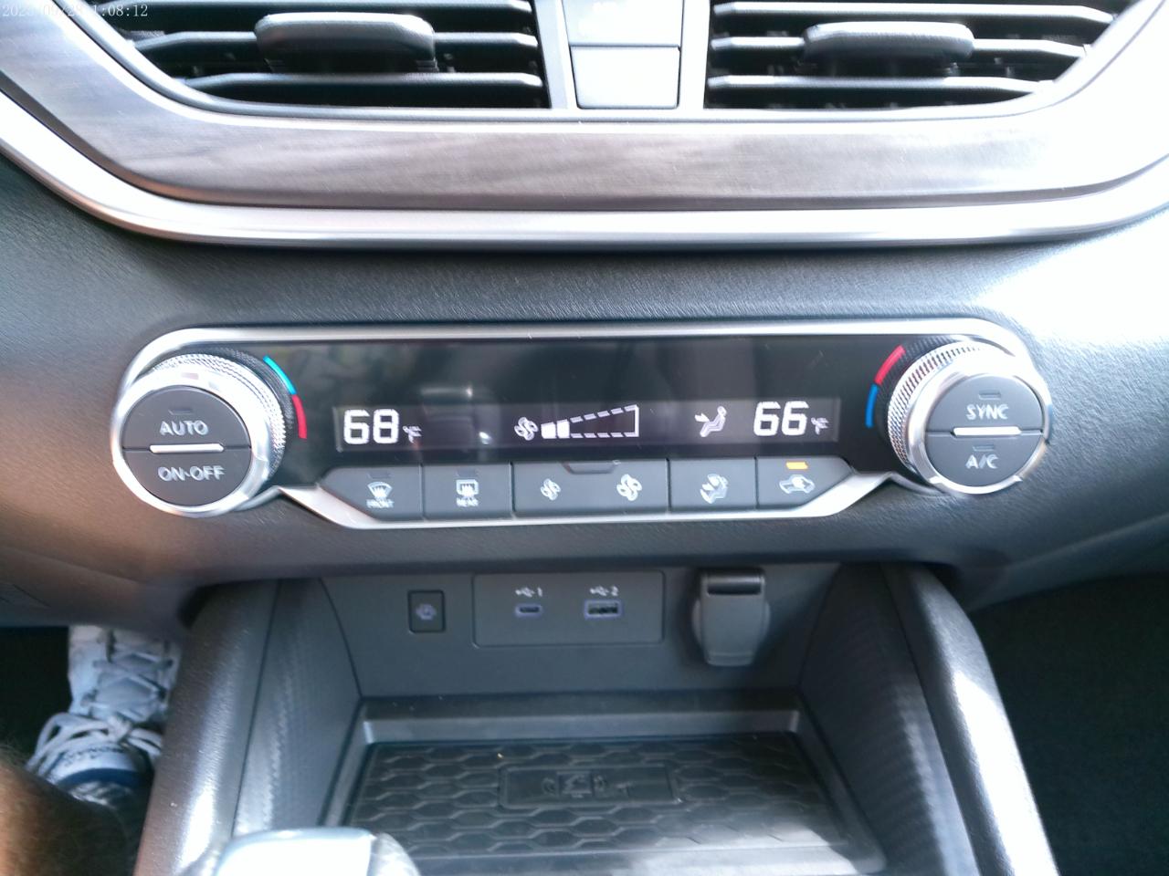 Nissan Altima  2025
