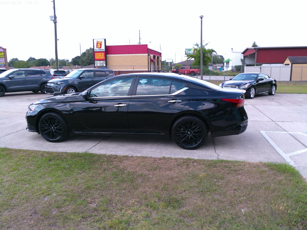 Nissan Altima  2025