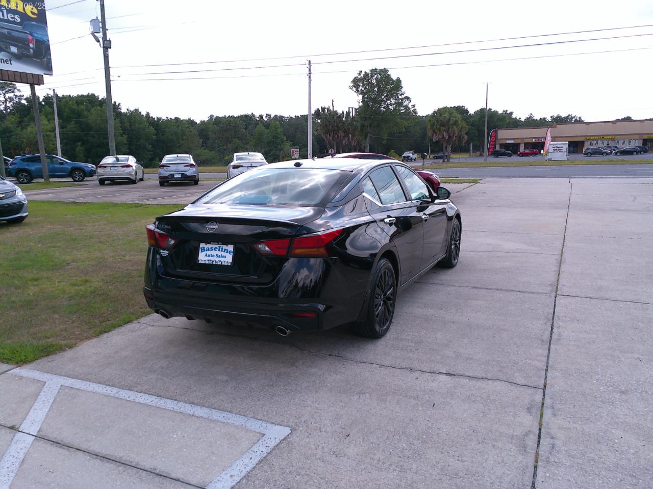 Nissan Altima  2025