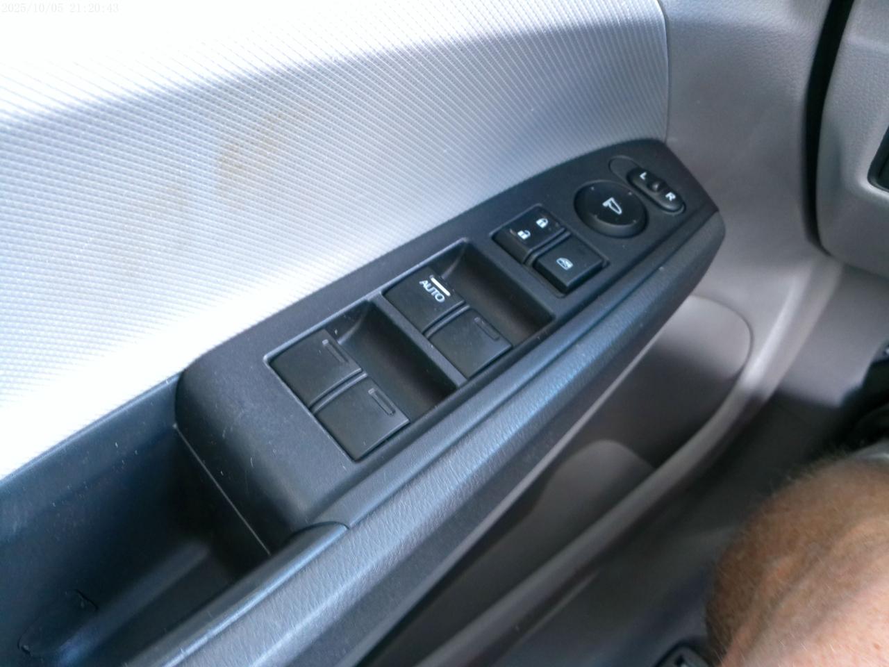 Honda Accord LX sedan AT 2009