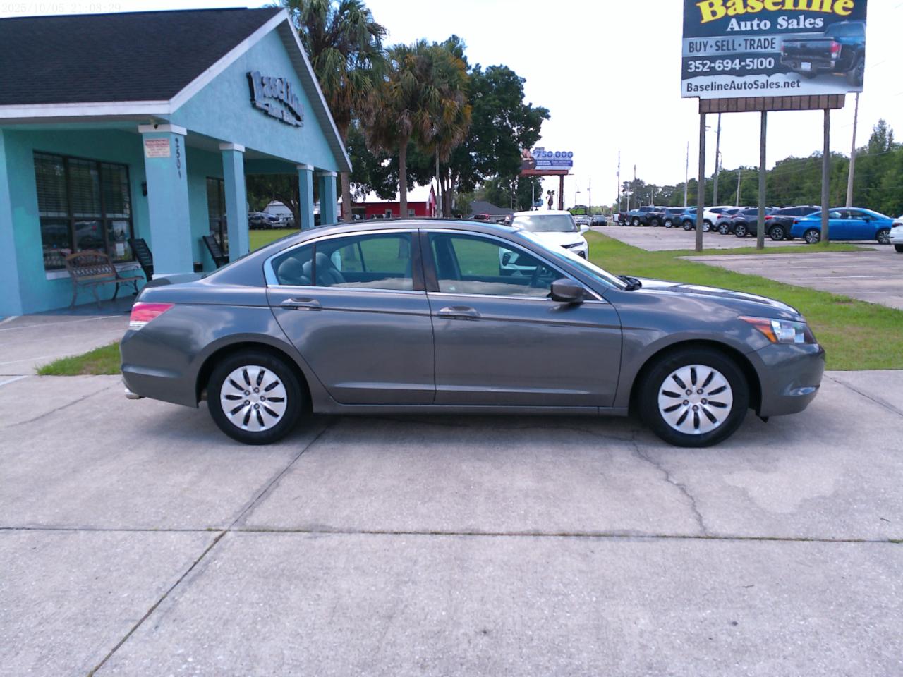 Honda Accord LX sedan AT 2009