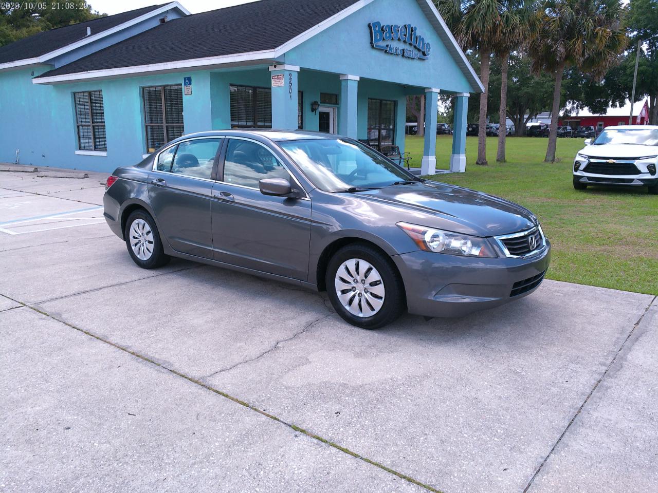 Honda Accord LX sedan AT 2009