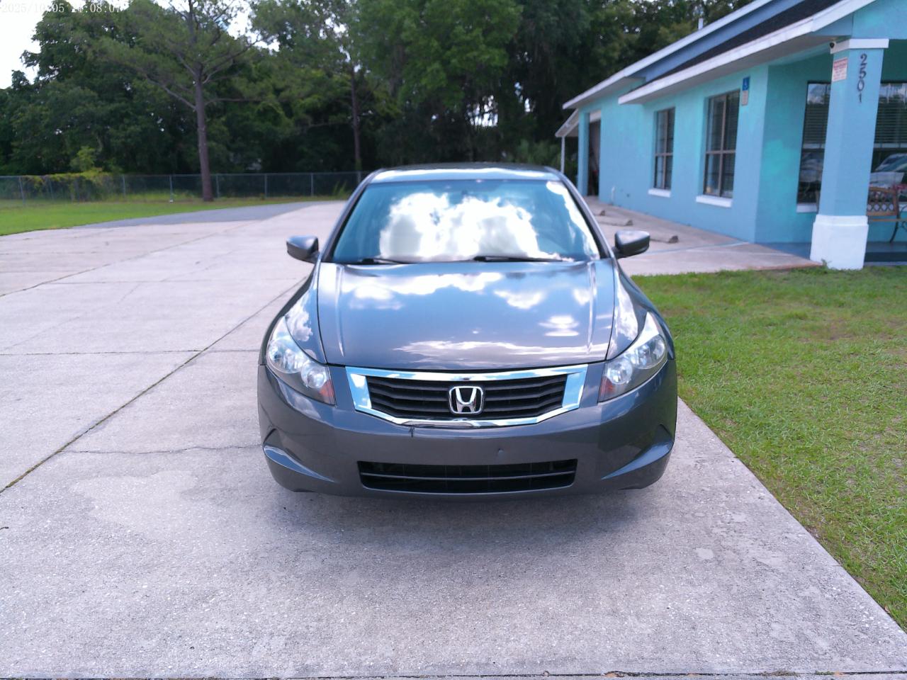 Honda Accord LX sedan AT 2009