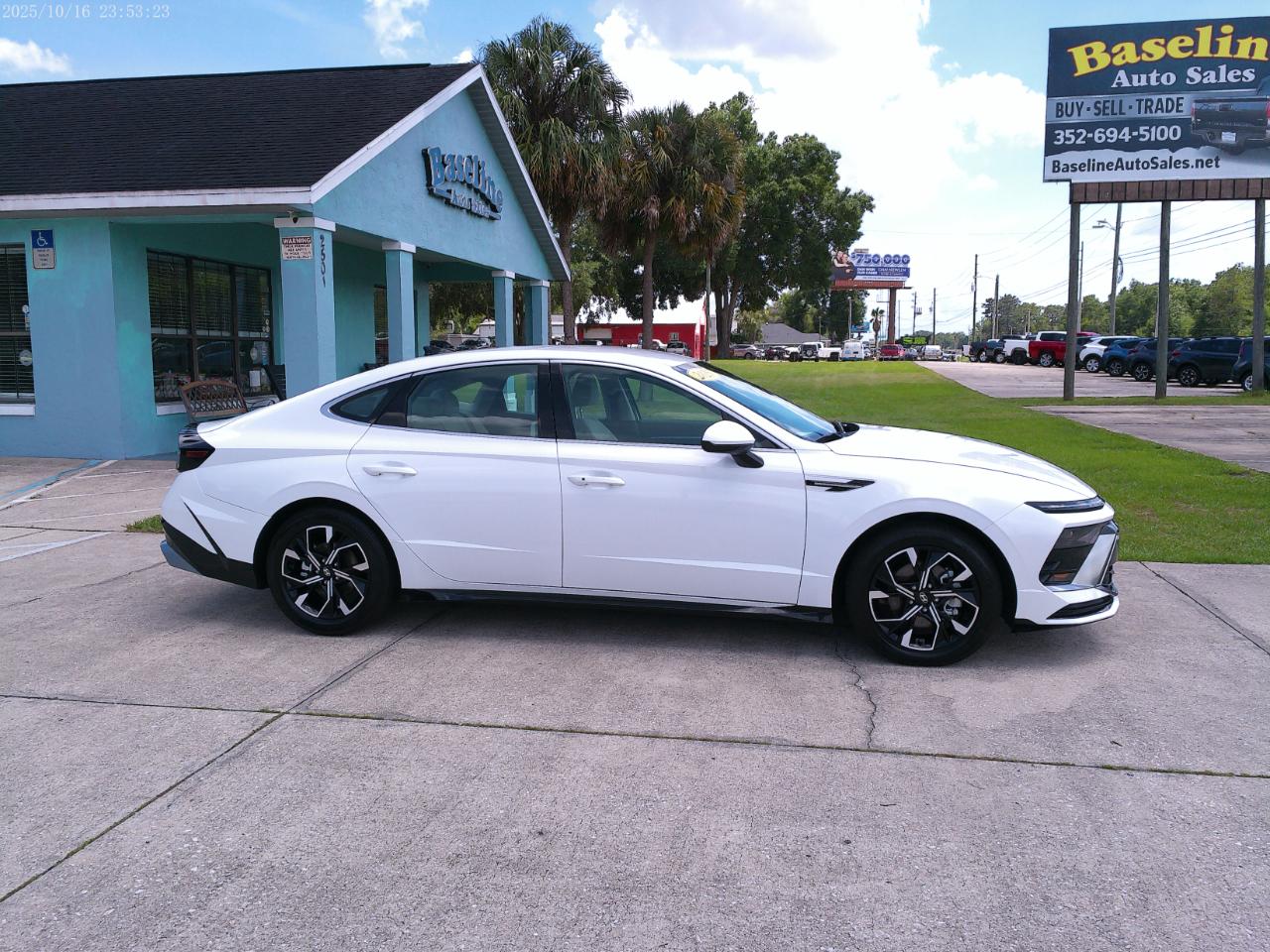 Hyundai Sonata SEL 2025