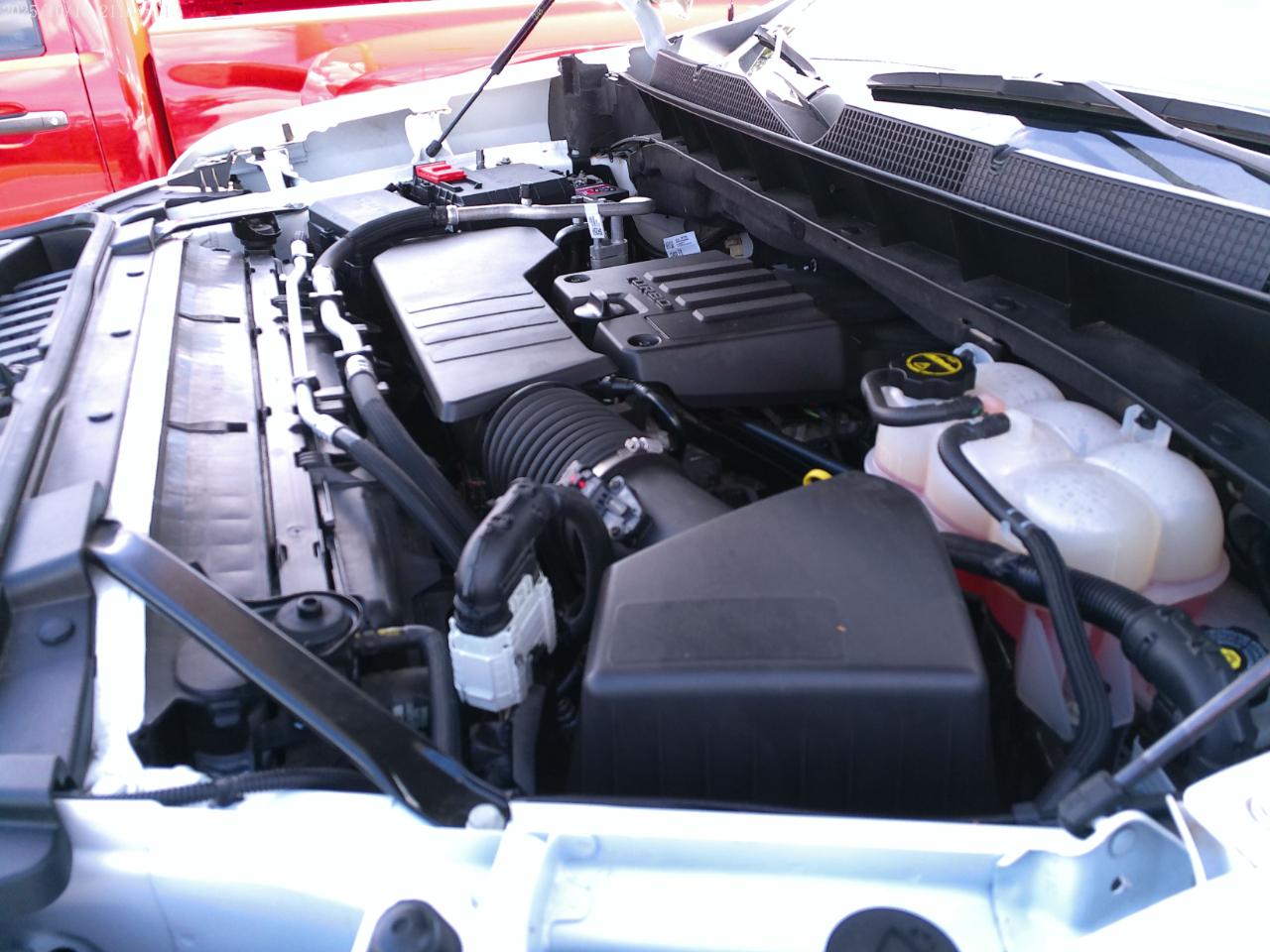 Chevrolet Silverado 1500 Custom Crew Cab 2WD 2024