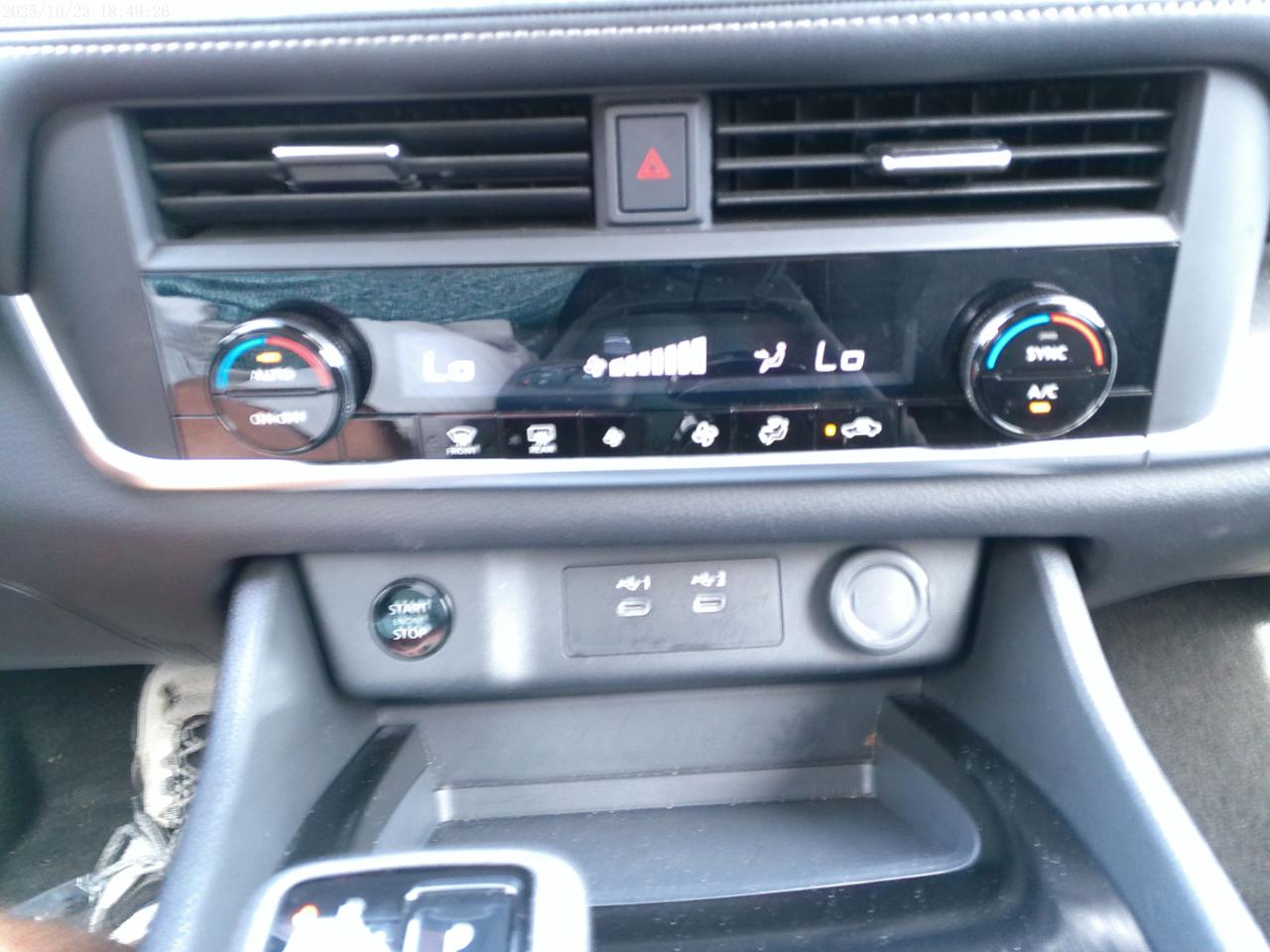 Nissan Rogue SV 2025