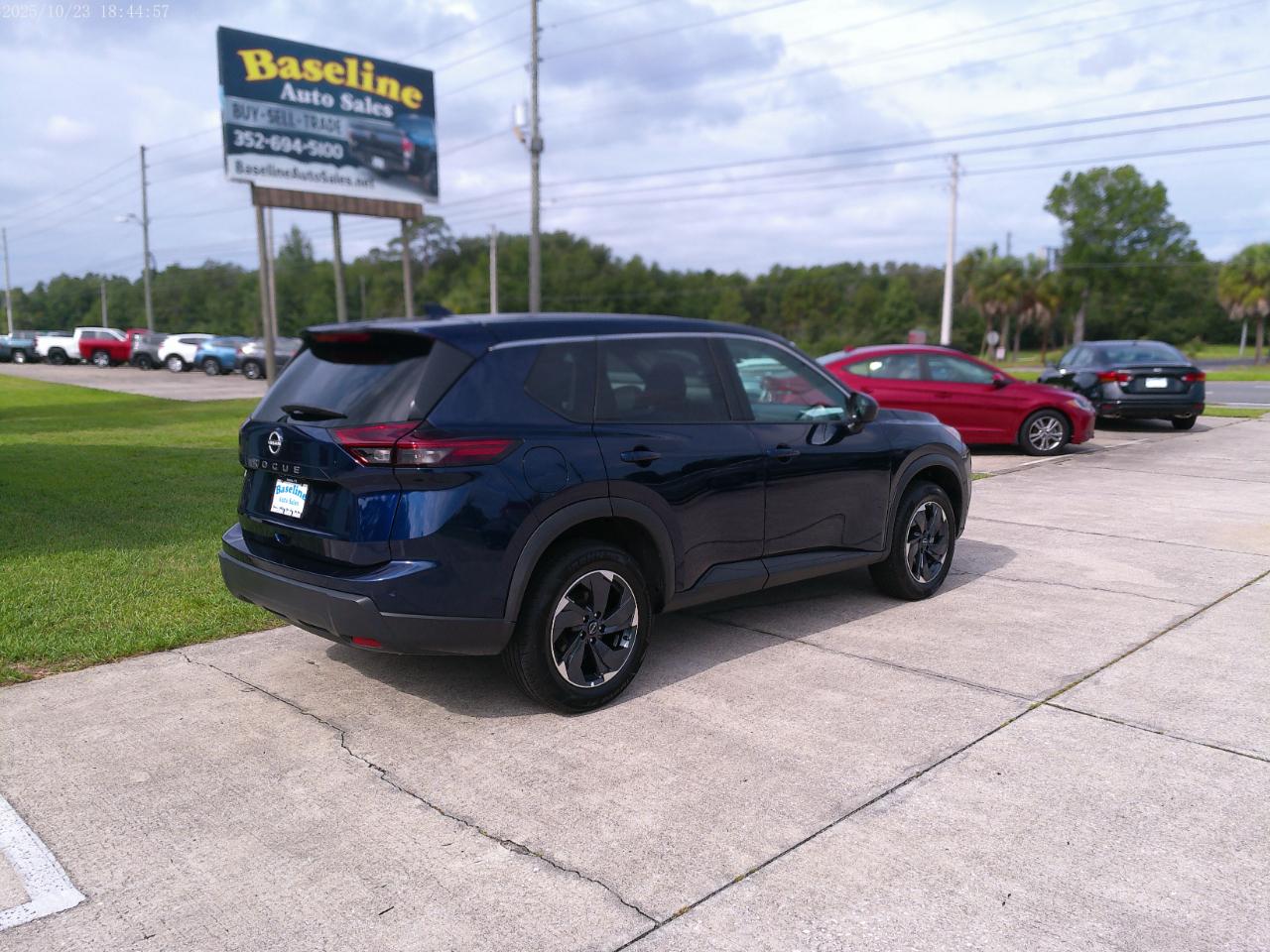Nissan Rogue SV 2025