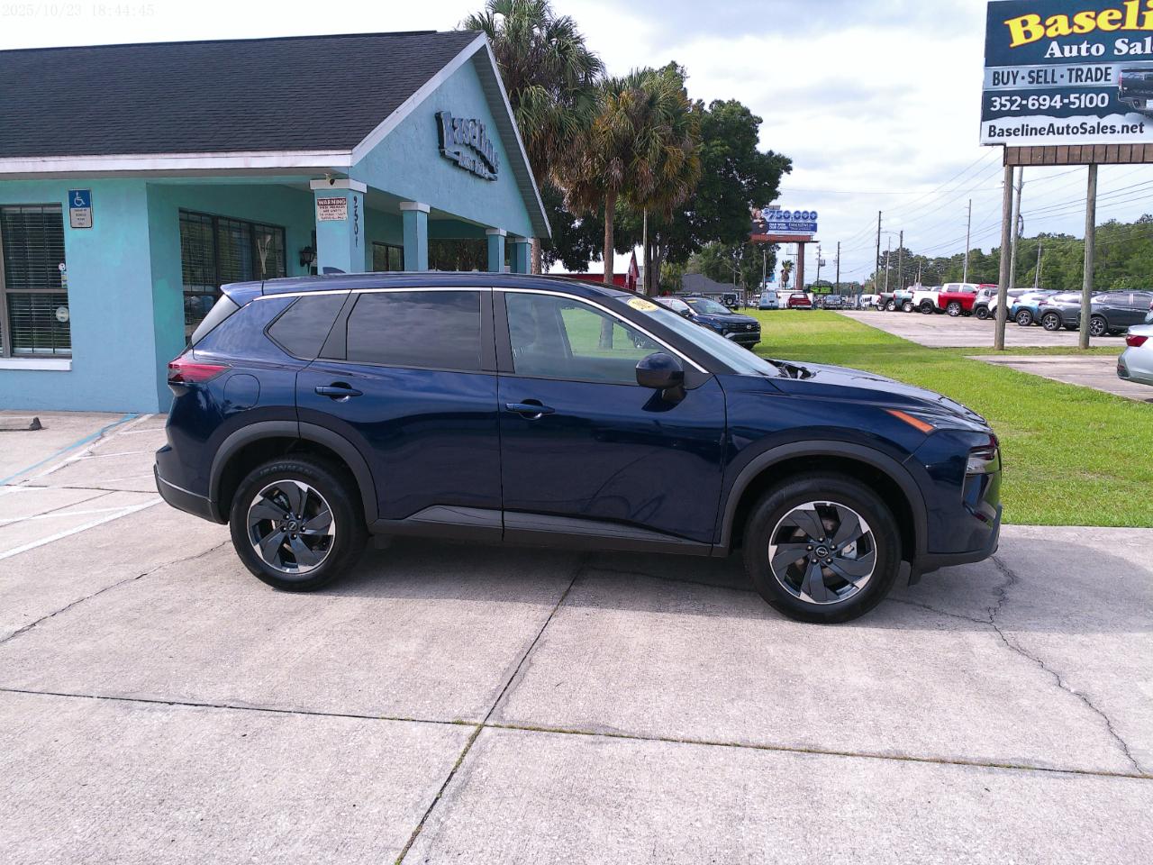 Nissan Rogue SV 2025