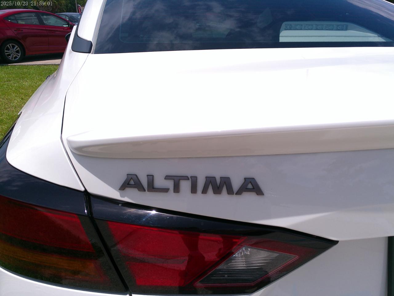 Nissan Altima 2.5 SV 2025