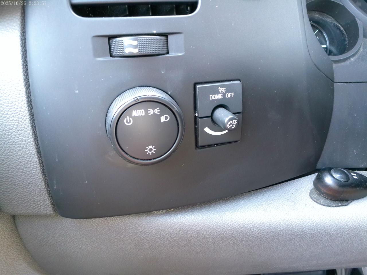Chevrolet Silverado 1500 LS Short Bed 2WD 2013