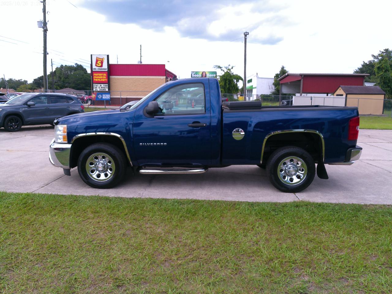 Chevrolet Silverado 1500 LS Short Bed 2WD 2013