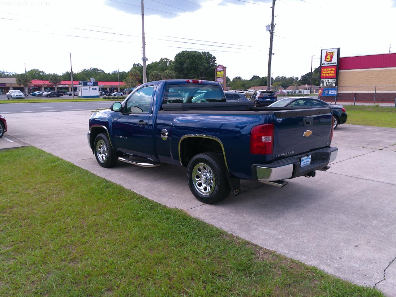 Chevrolet Silverado 1500 LS Short Bed 2WD 2013