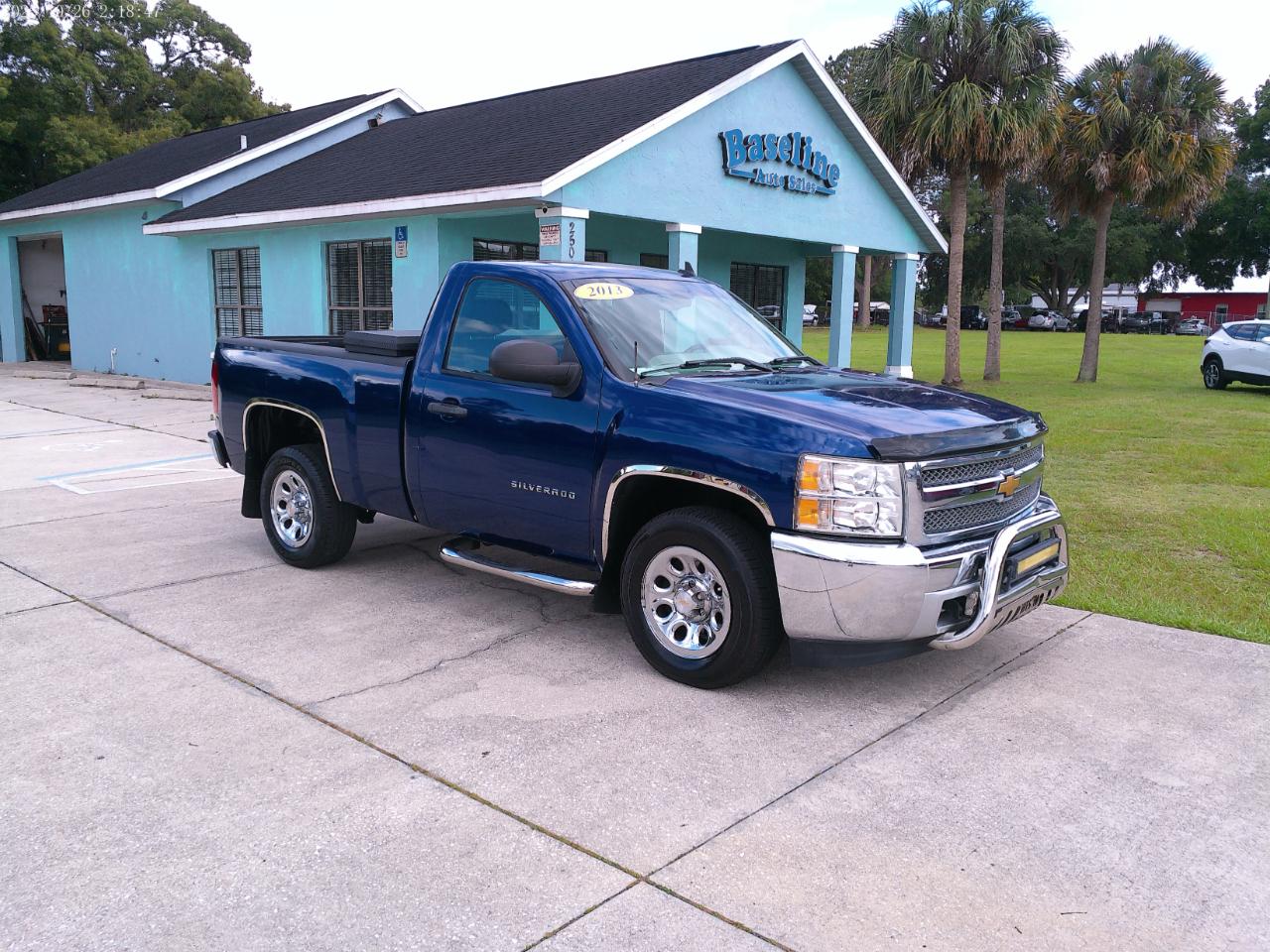 Chevrolet Silverado 1500 LS Short Bed 2WD 2013