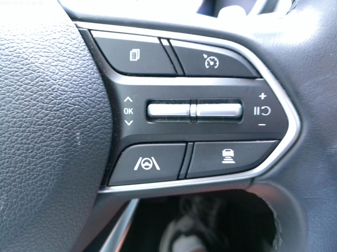 Hyundai Santa Fe SEL w/Premium Package 2023