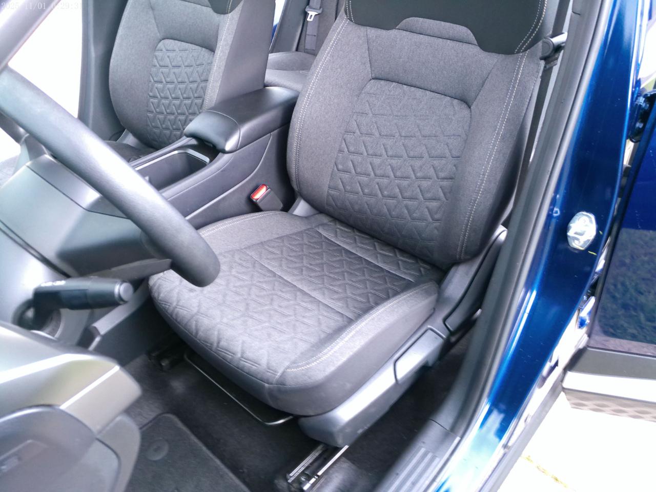 Nissan Kicks SV 2026
