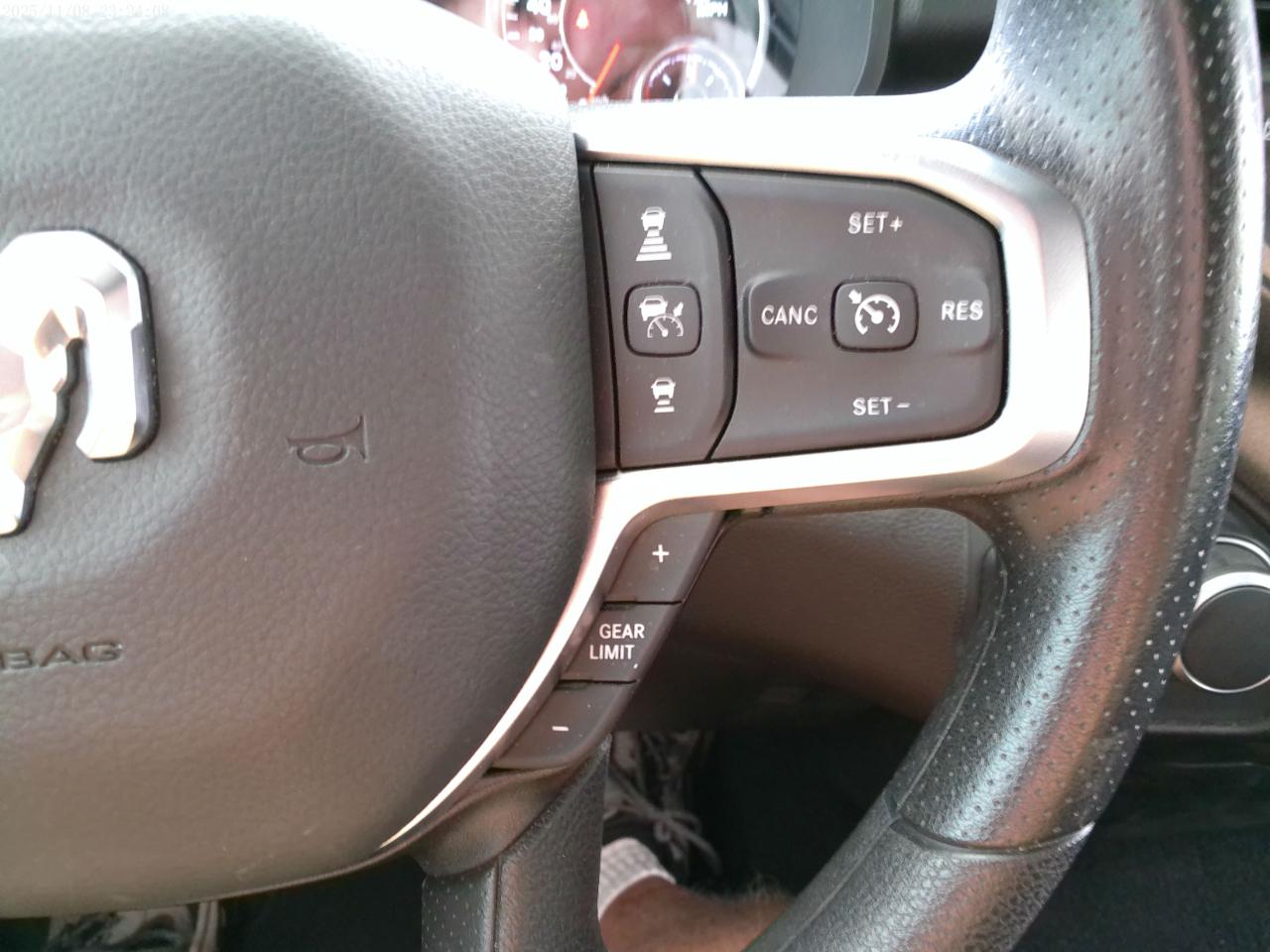 RAM 1500 Sport Crew Cab SWB 2WD 2025
