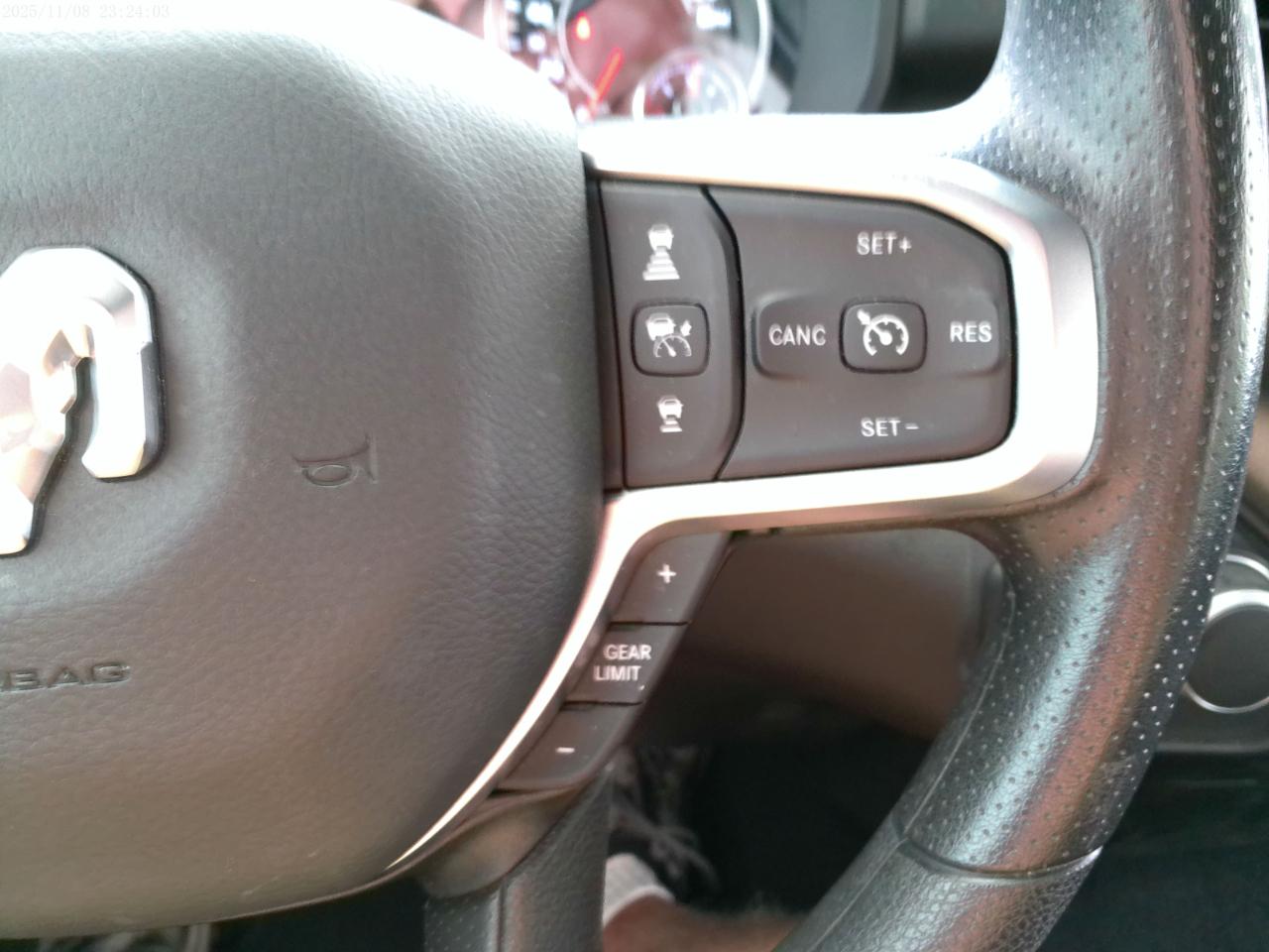 RAM 1500 Sport Crew Cab SWB 2WD 2025