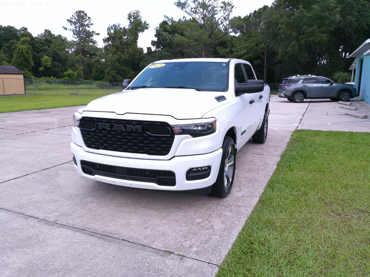 RAM 1500 Sport Crew Cab SWB 2WD 2025