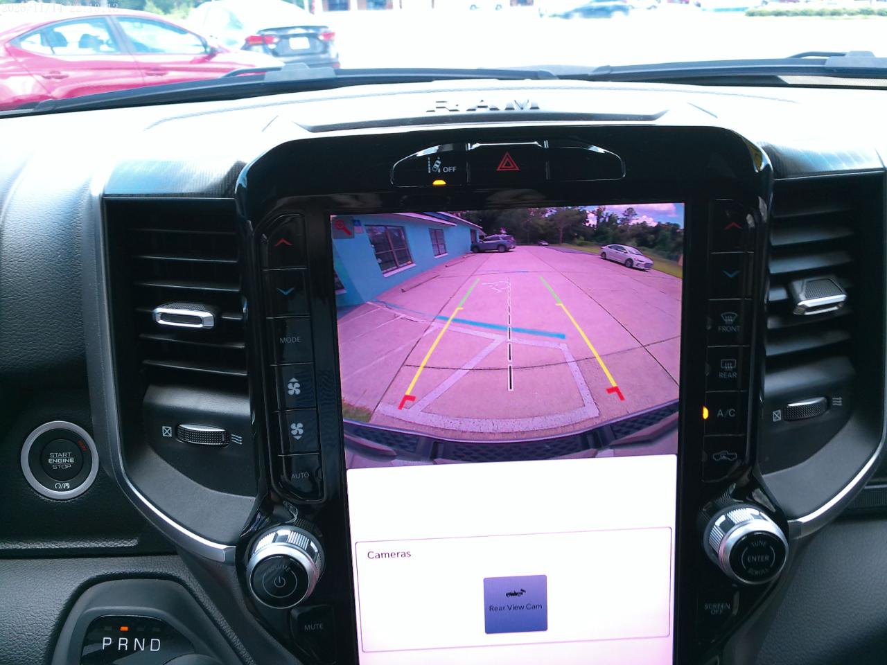RAM 1500 Big Horn Crew Cab SWB 2WD 2025