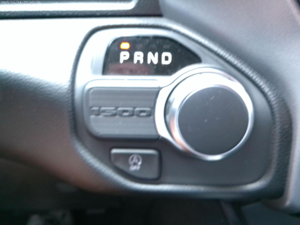 RAM 1500 Big Horn Crew Cab SWB 2WD 2025