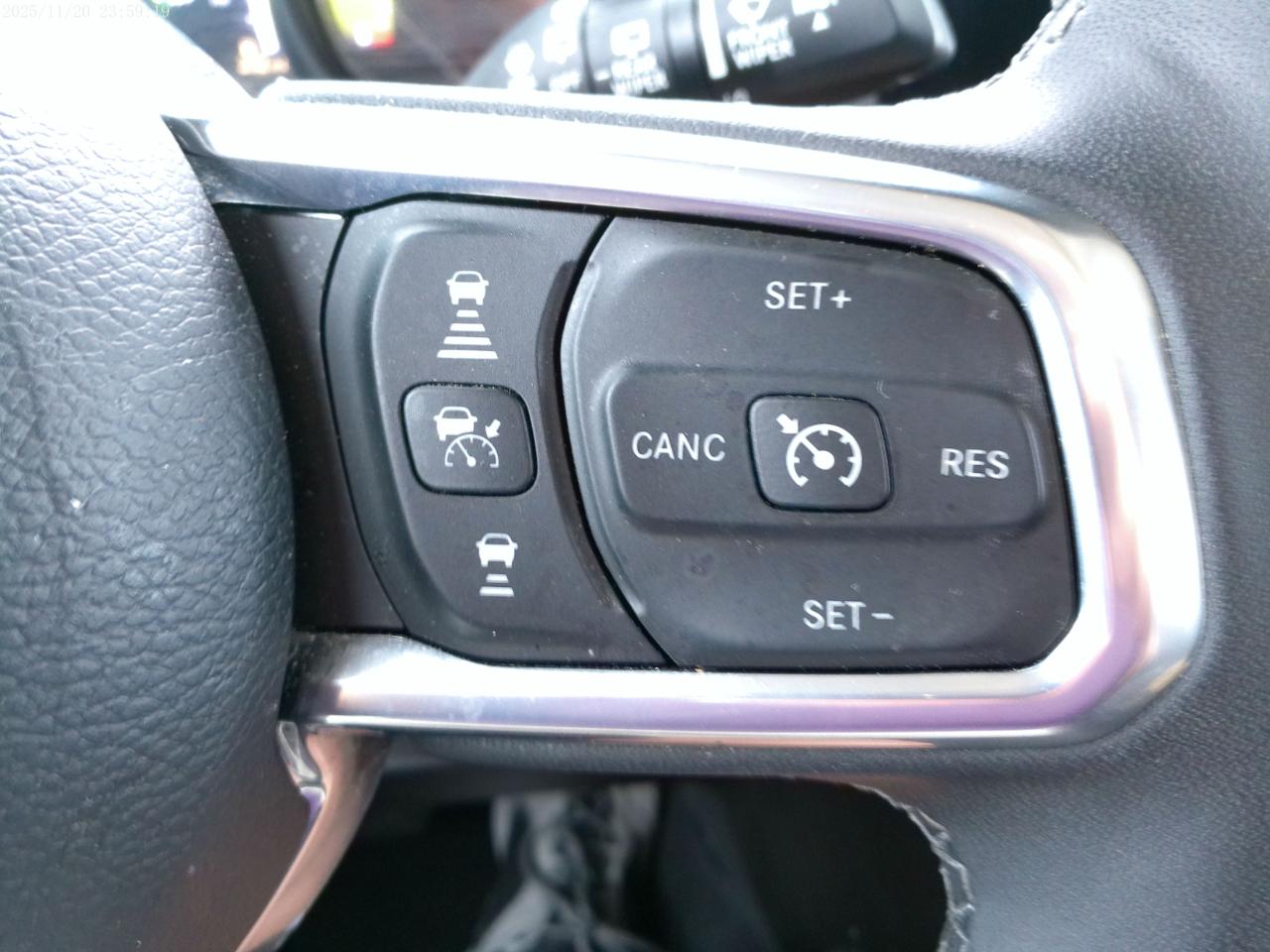 Jeep Wrangler 4xe Sahara 2025