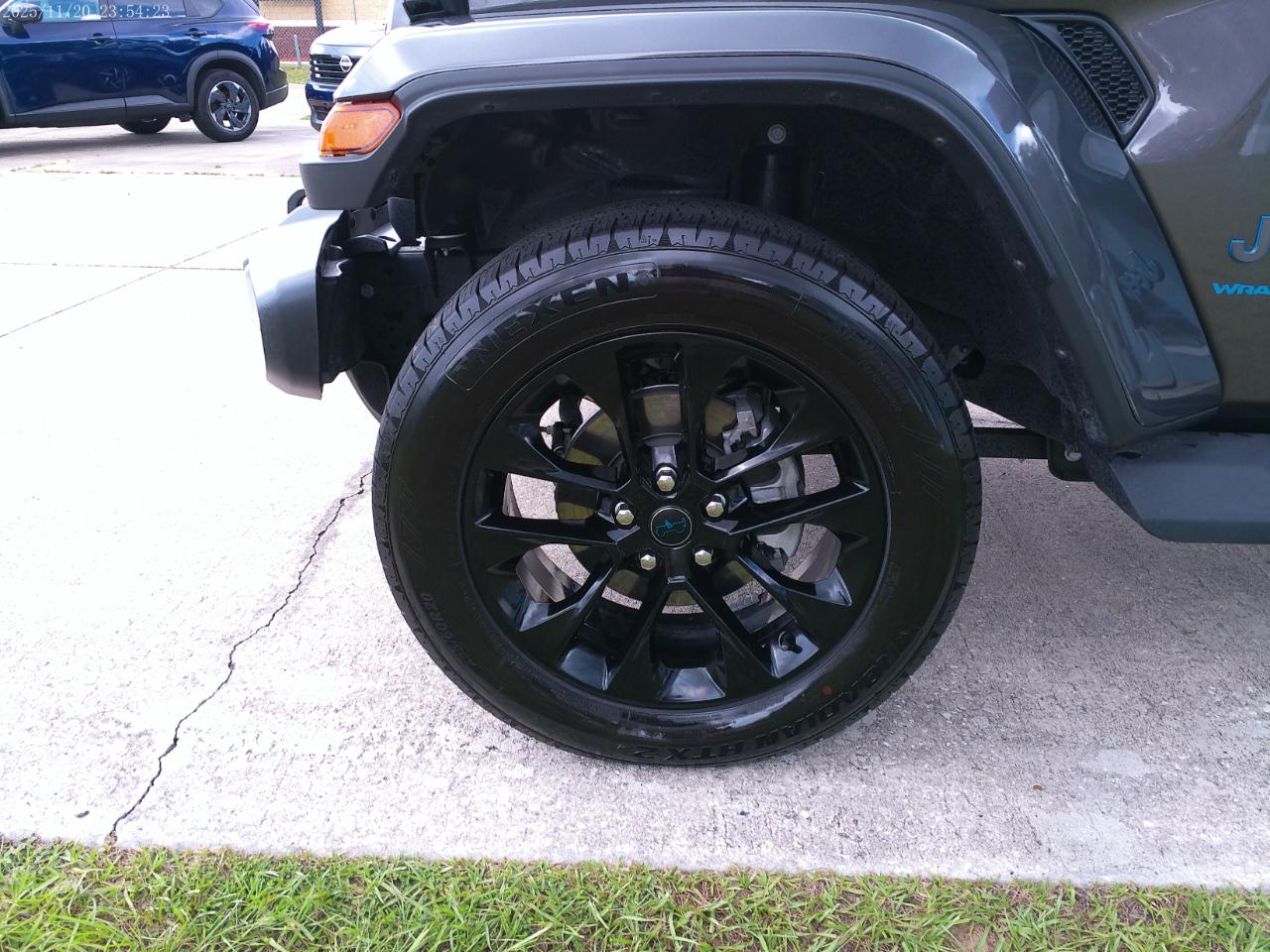 Jeep Wrangler 4xe Sahara 2025