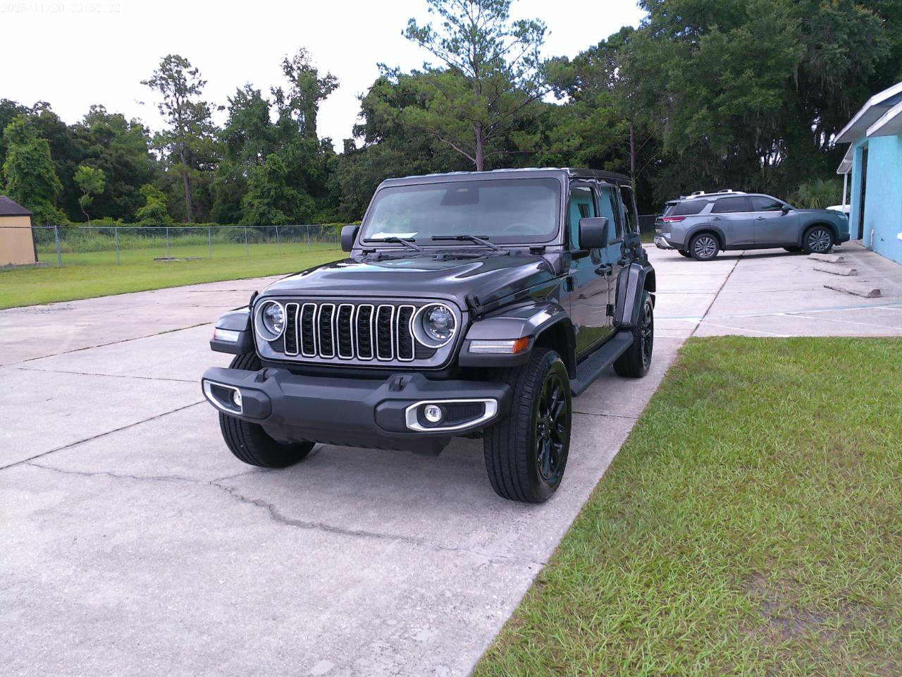 Jeep Wrangler 4xe Sahara 2025