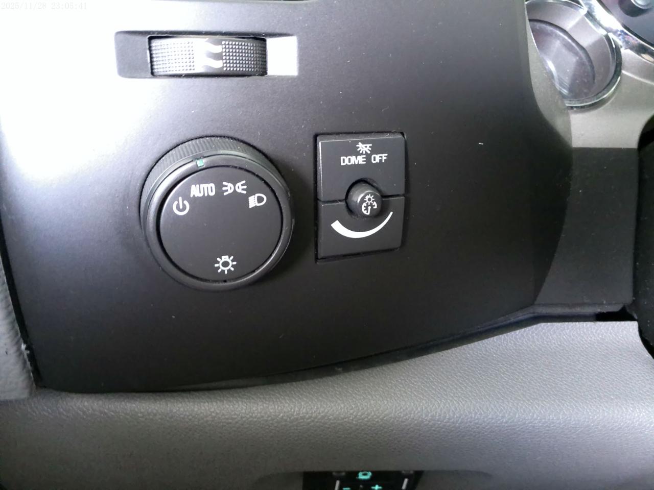 Chevrolet Silverado 2500HD Work Truck Long Box 2WD 2011