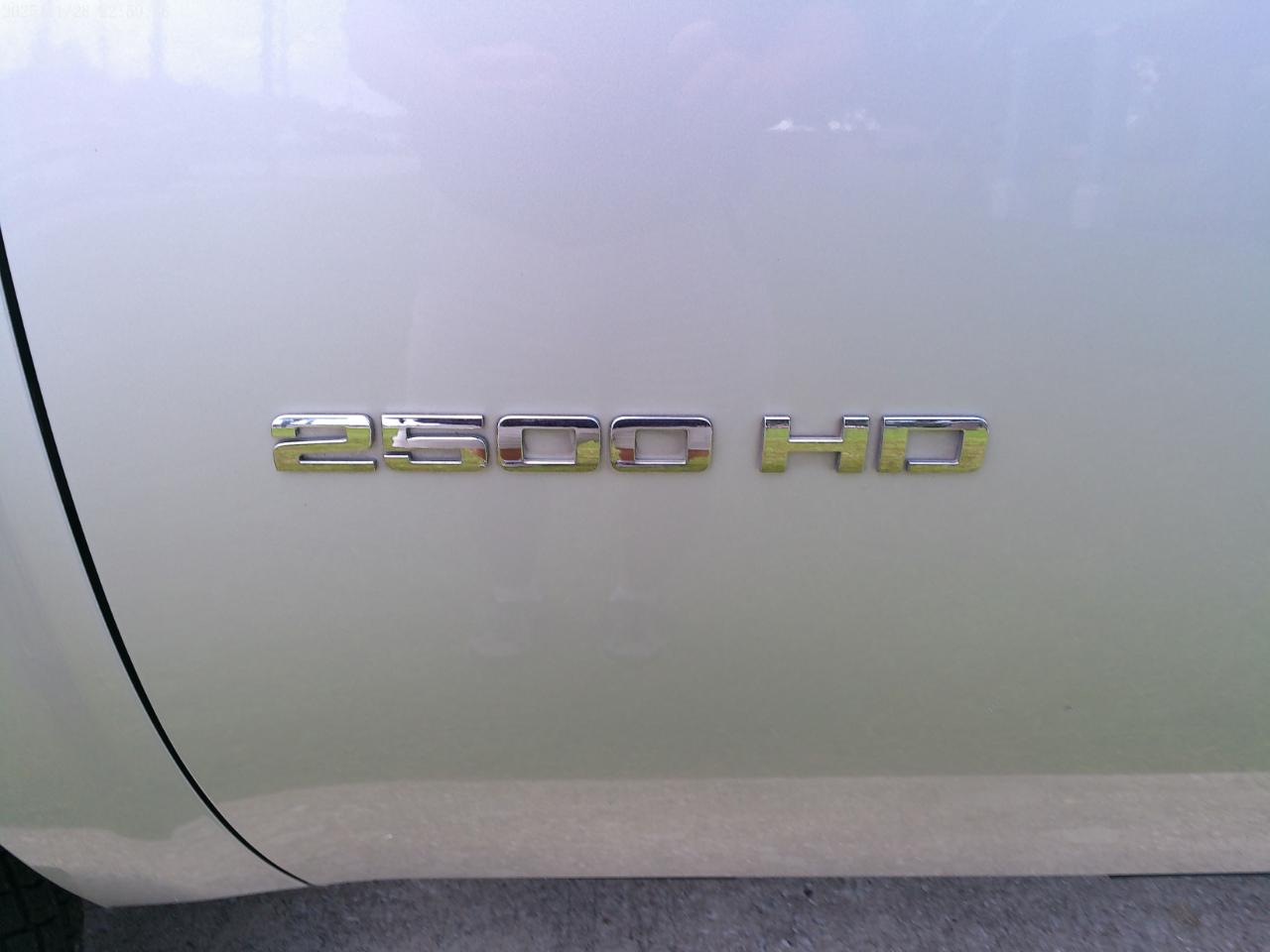 Chevrolet Silverado 2500HD Work Truck Long Box 2WD 2011