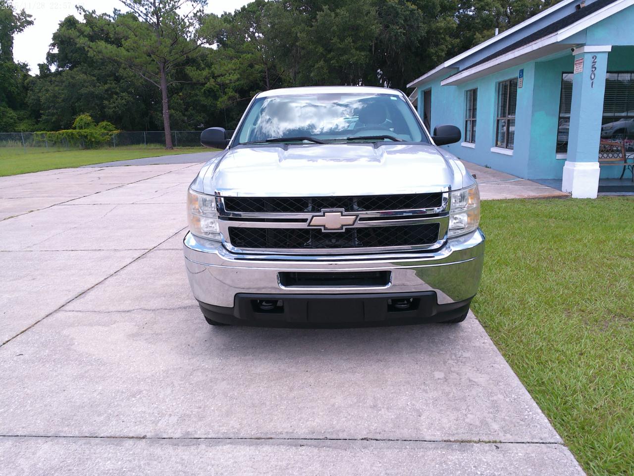 Chevrolet Silverado 2500HD Work Truck Long Box 2WD 2011