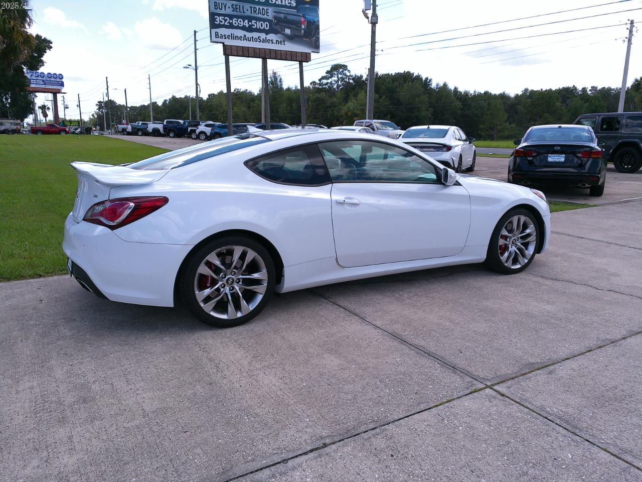 Hyundai Genesis Coupe 3.8 Ultimate 6MT 2015