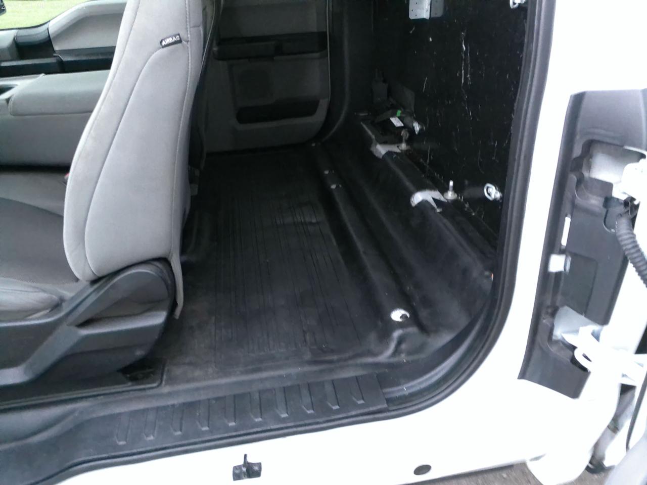 Ford F-150 XL SuperCab 6.5-ft. Bed 2WD 2018