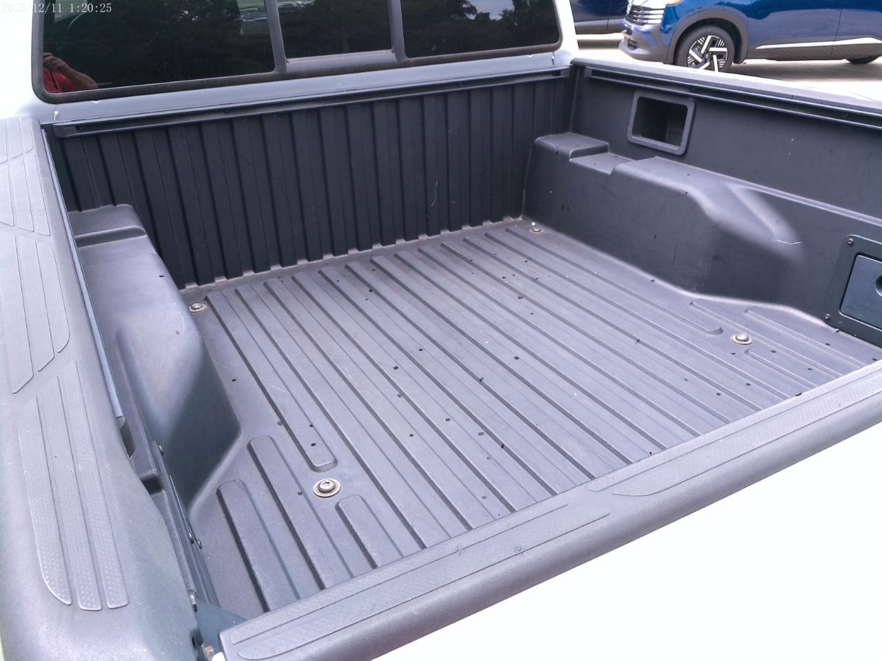 Toyota Tacoma PreRunner Double Cab V6 Auto 2WD 2006