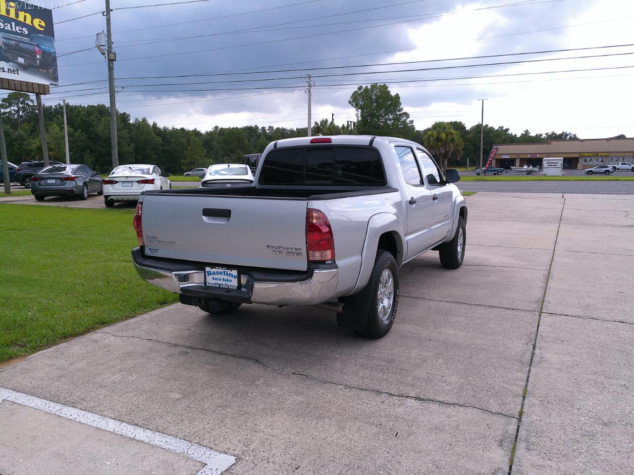 Toyota Tacoma PreRunner Double Cab V6 Auto 2WD 2006