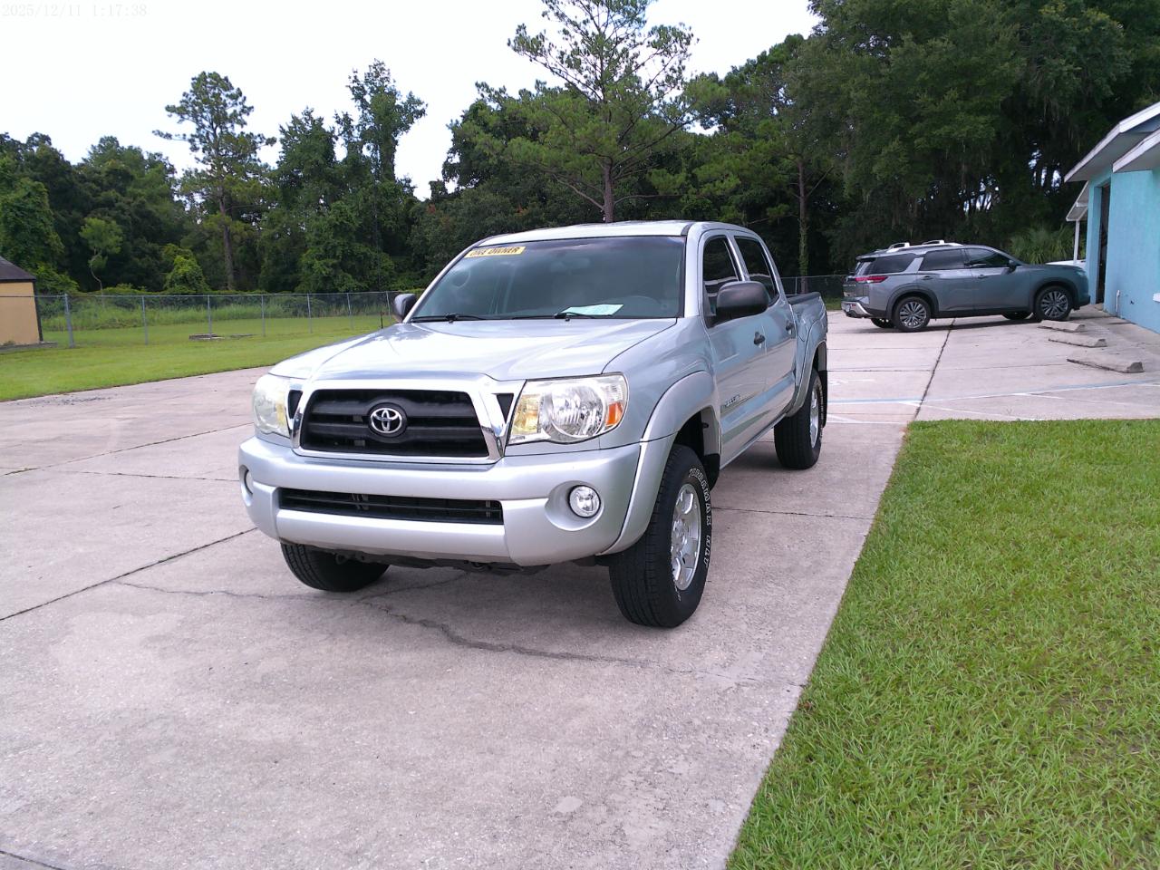 Toyota Tacoma PreRunner Double Cab V6 Auto 2WD 2006