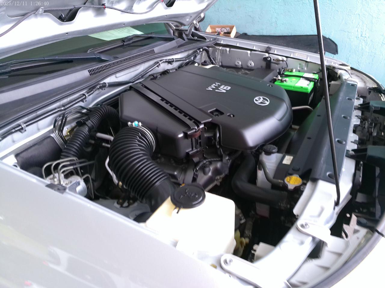 Toyota Tacoma PreRunner Double Cab V6 Auto 2WD 2006